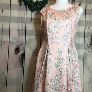 Elodie M Floral Dress - Great Cond